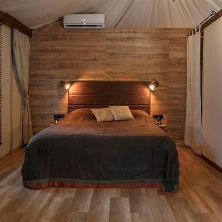 Glamping Tents And Mobile Homes Trasorka Veli Lošinj Pokój zdjęcie