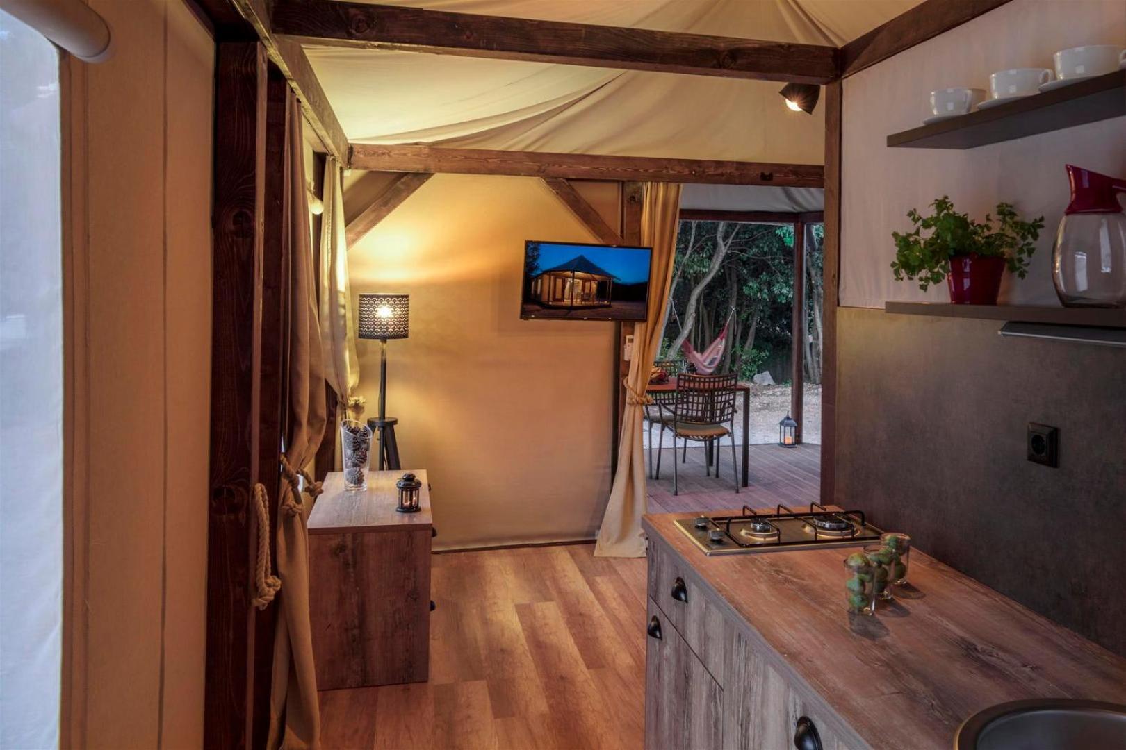 Glamping Tents And Mobile Homes Trasorka Veli Lošinj Pokój zdjęcie